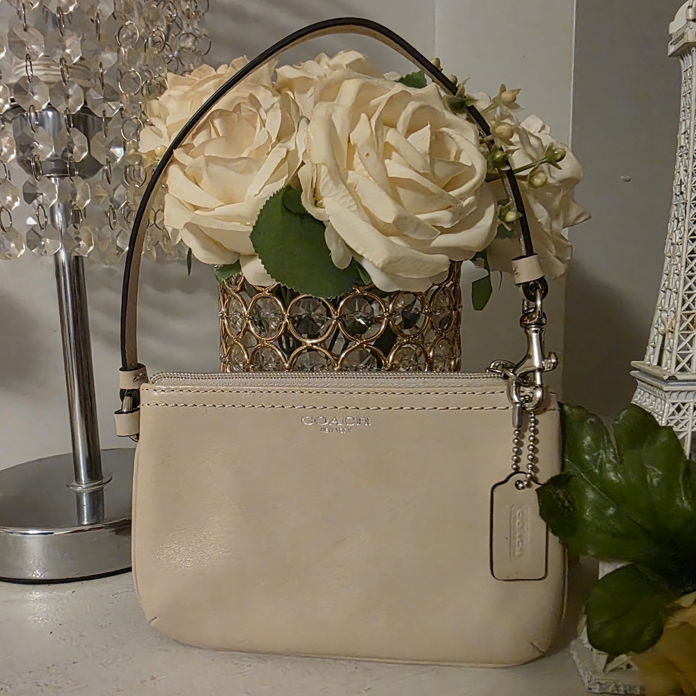 Coach Cream Leather Wristlet